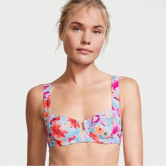 Victoria's Secret Essential Full-Coverage Swim Top - Picture 1 of 7